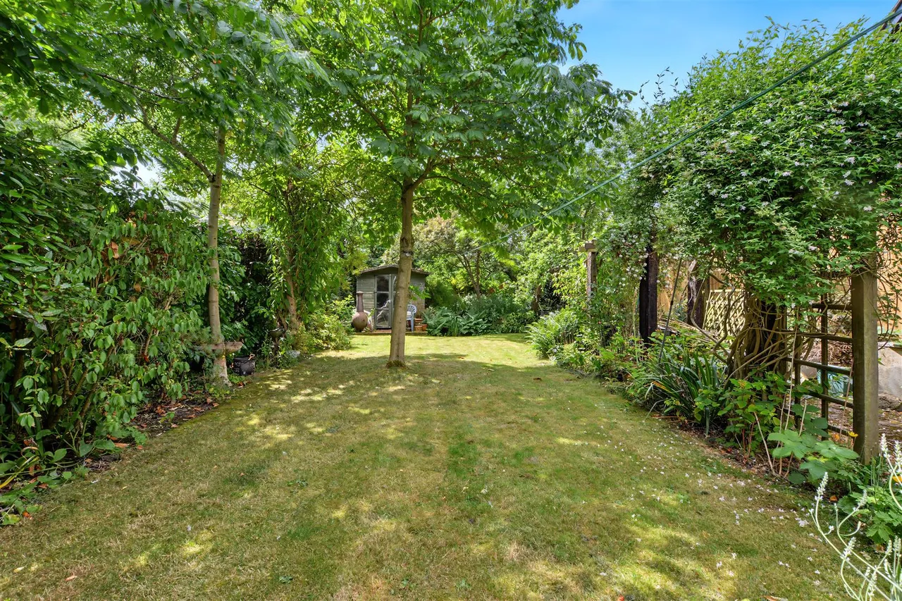 Main Street, Calverton, NG14, photo 5