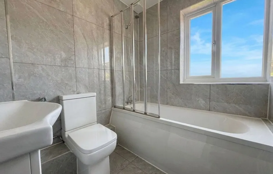 Damsonwood Road, Southall, UB2, photo 7