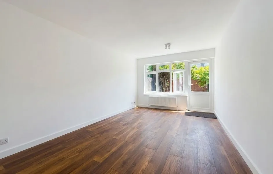 Damsonwood Road, Southall, UB2, photo 5