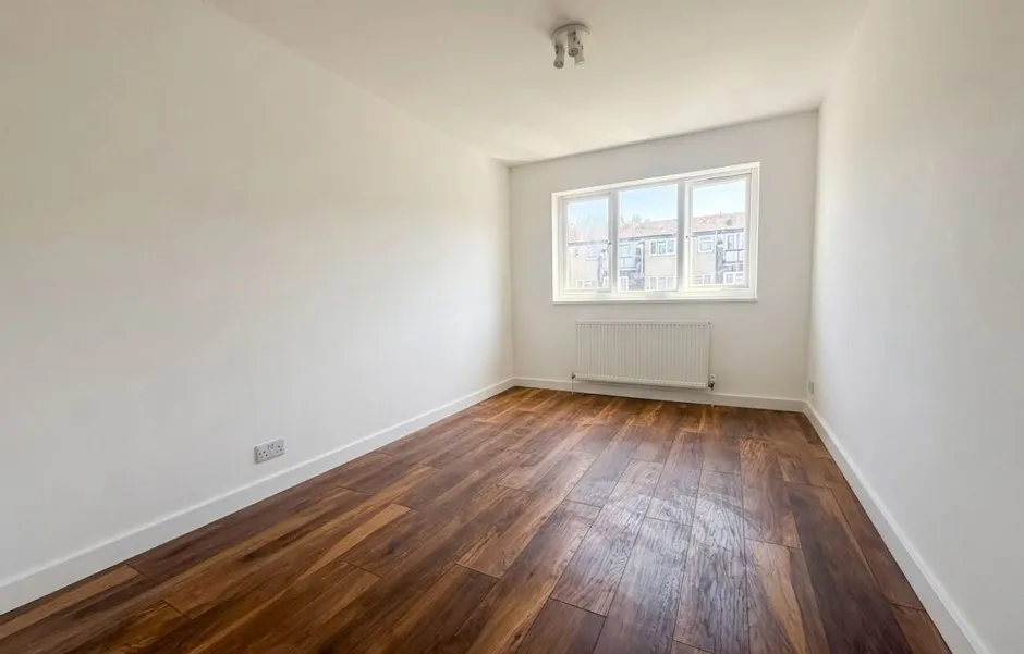 Damsonwood Road, Southall, UB2, photo 9