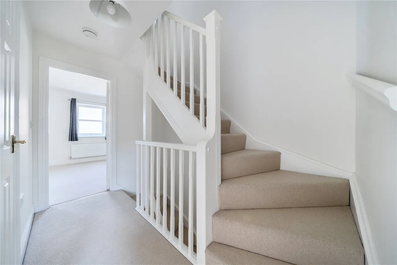 Pillowell Close, Cheltenham, GL52, photo 9