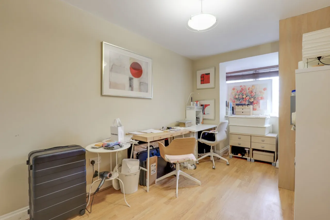 Crown Lane, Streatham, photo 9