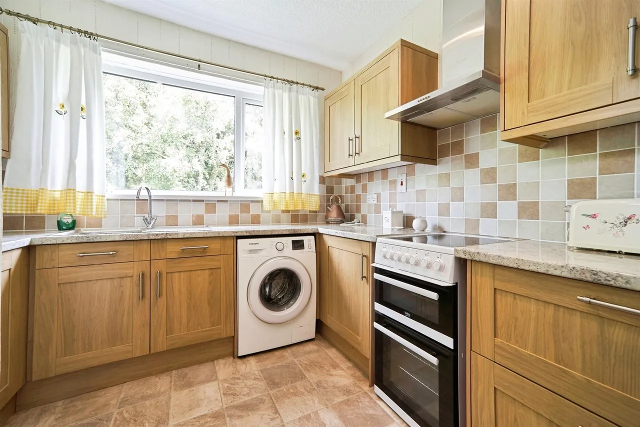 Goose Cote Lane, Oakworth, Keighley, photo 6