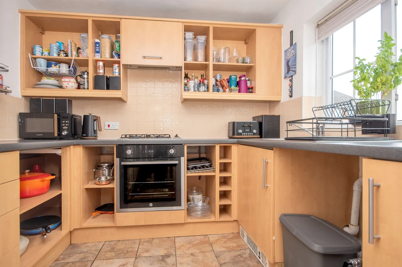 Abbots Close, Kettering, NN15, photo 6