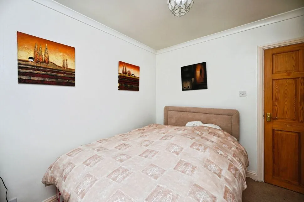 Rossendale, Ilkeston, Derbyshire, DE7, photo 9