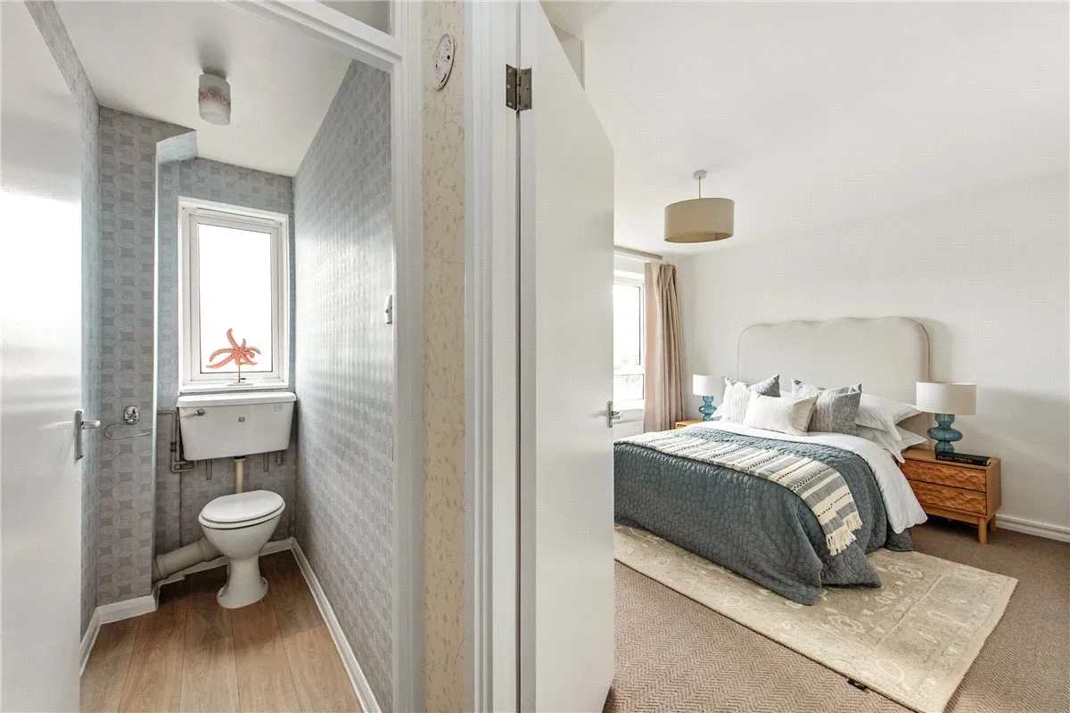 Hunter Close, London, SW12, photo 7