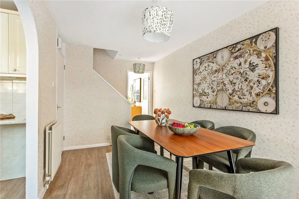 Hunter Close, London, SW12, photo 8