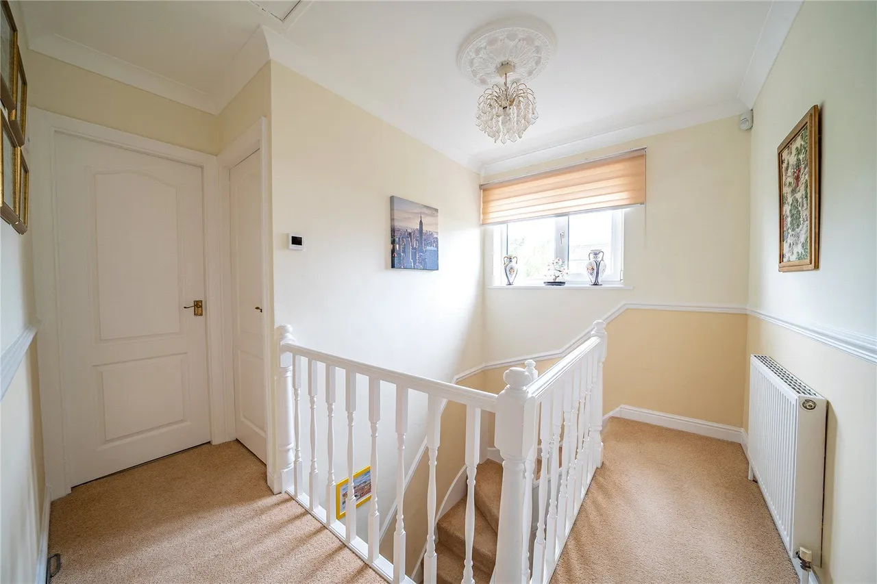 Highwood Avenue, Leeds, LS17, photo 22