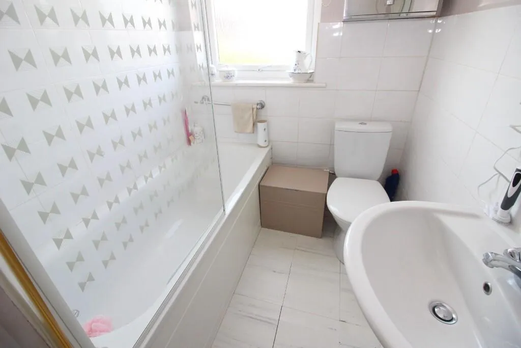 Bridgewood Road, LONDON, Greater London, London, KT48XR, photo 8