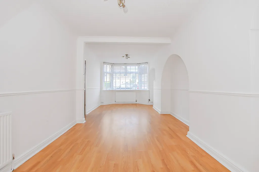 Woodcroft Crescent, Hillingdon, UB10, photo 3