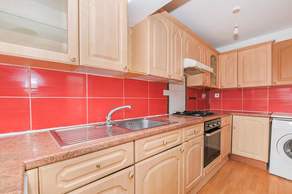 Woodcroft Crescent, Hillingdon, UB10, photo 6