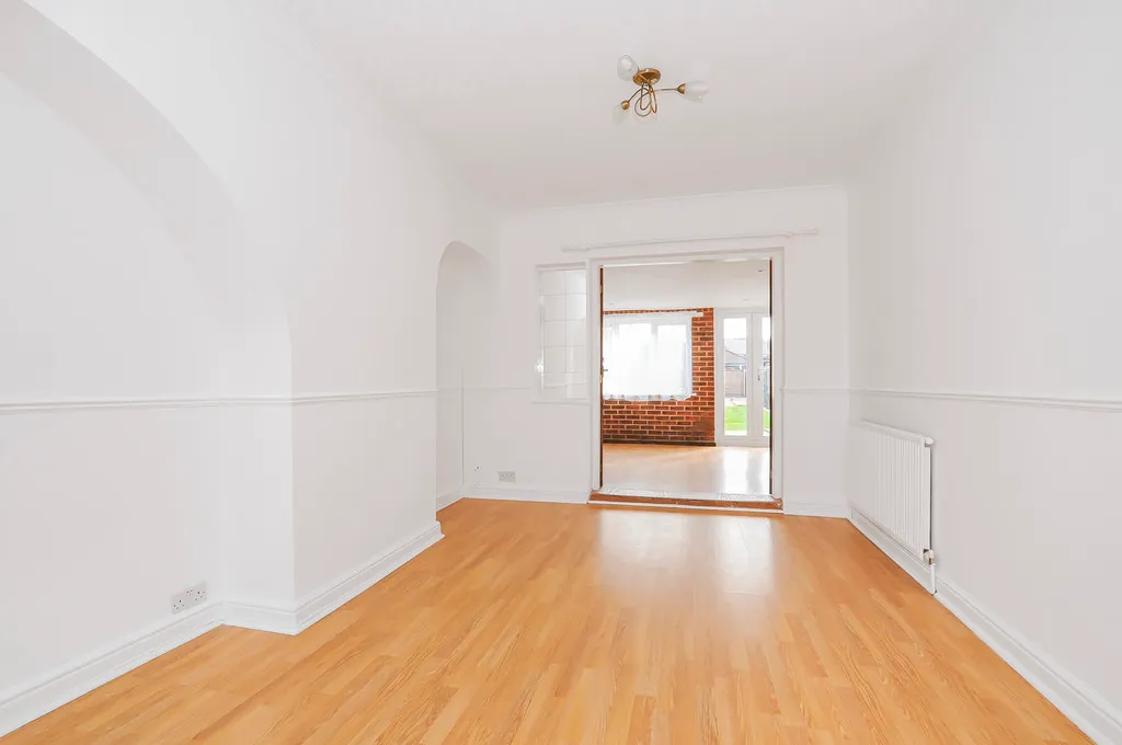Woodcroft Crescent, Hillingdon, UB10, photo 27