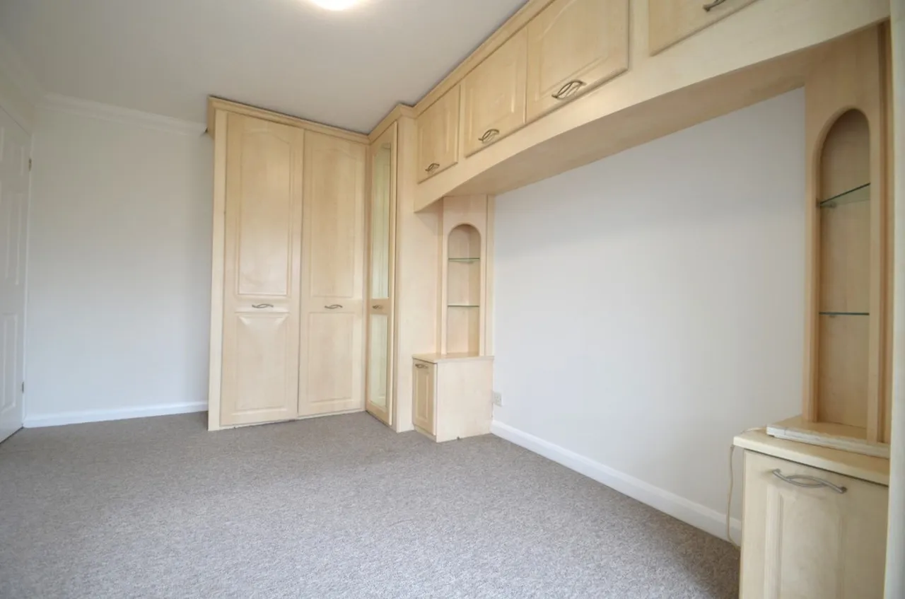 Springfield Road, Ashford, photo 5