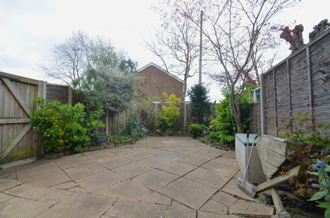 Springfield Road, Ashford, photo 10