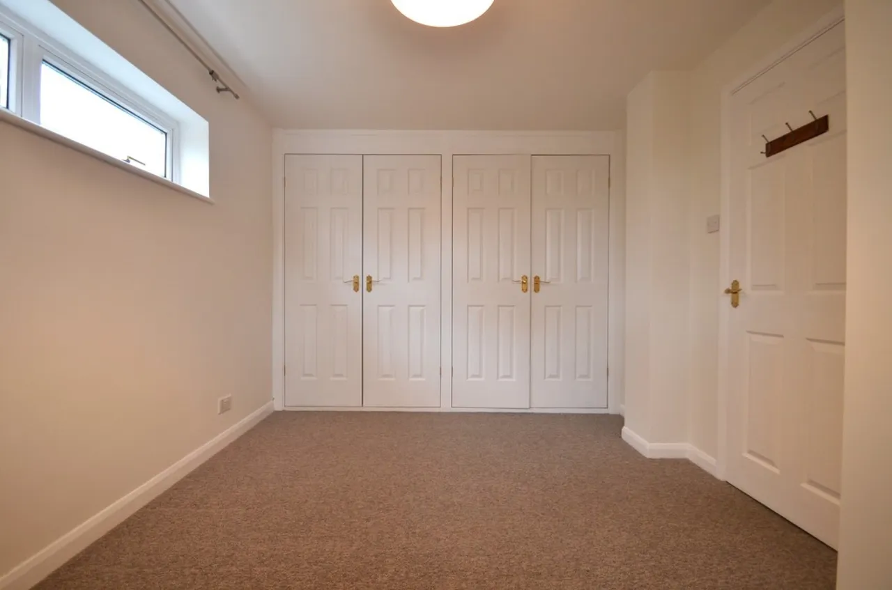Springfield Road, Ashford, photo 9