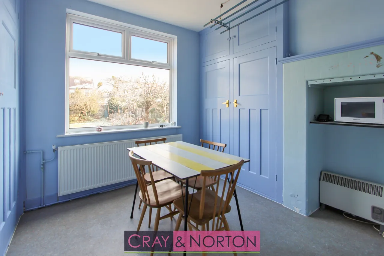 Whitethorn Gardens, Croydon, CR0 7LL, photo 5