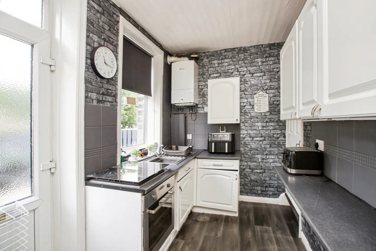 Grantham Place, Halifax, West Yorkshire, HX3, photo 6
