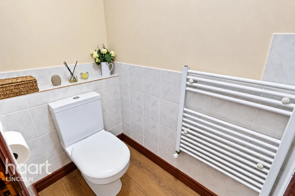 Main Street, Bucknall, LN10, photo 22