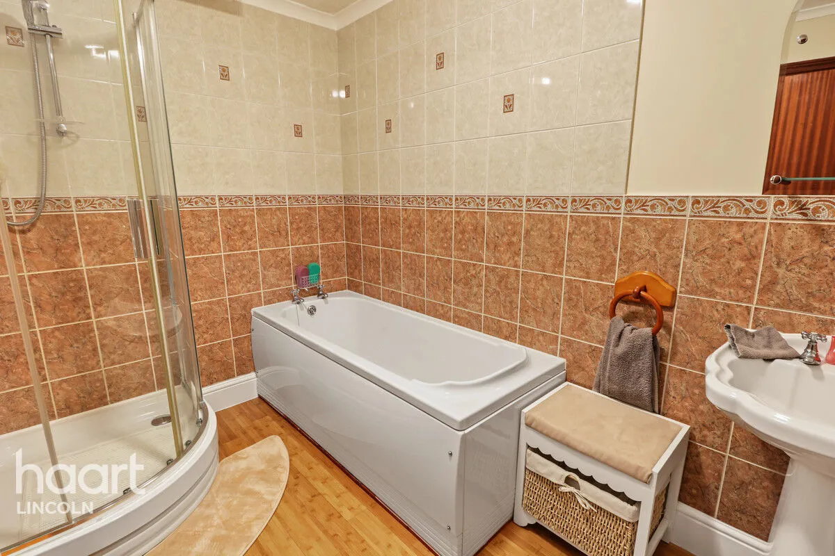 Main Street, Bucknall, LN10, photo 21