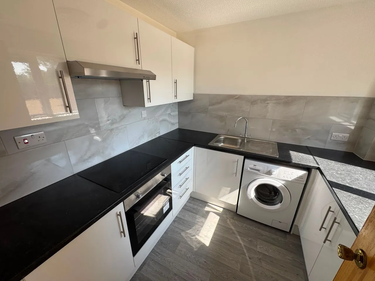 241 Maltby Drive, Enfield, Greater London, EN1 4ER, photo 5