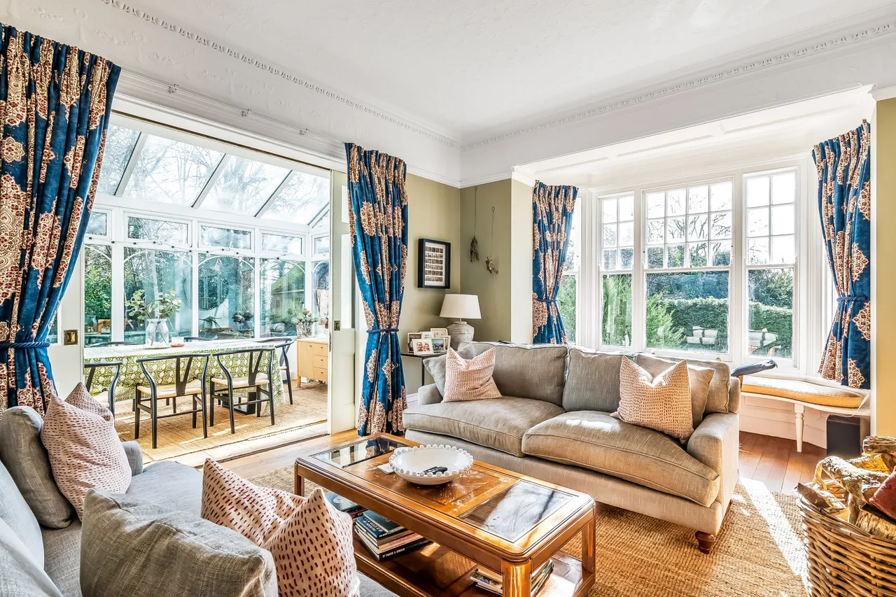 Rockfield Road, Oxted, RH8, photo 2