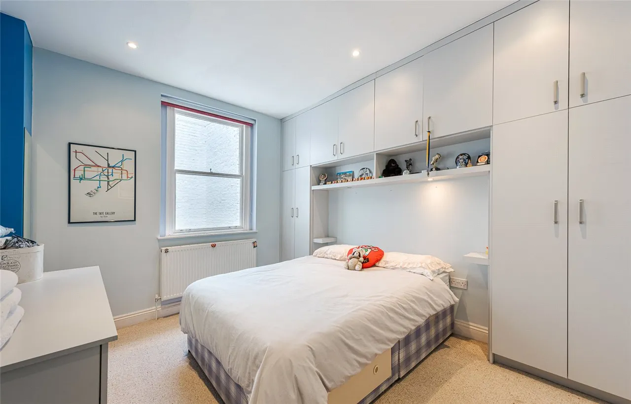 Sussex Street, London, SW1V, photo 11