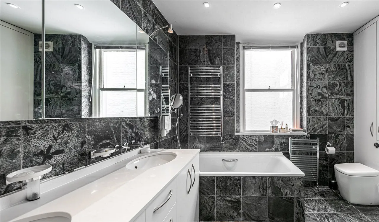 Sussex Street, London, SW1V, photo 13