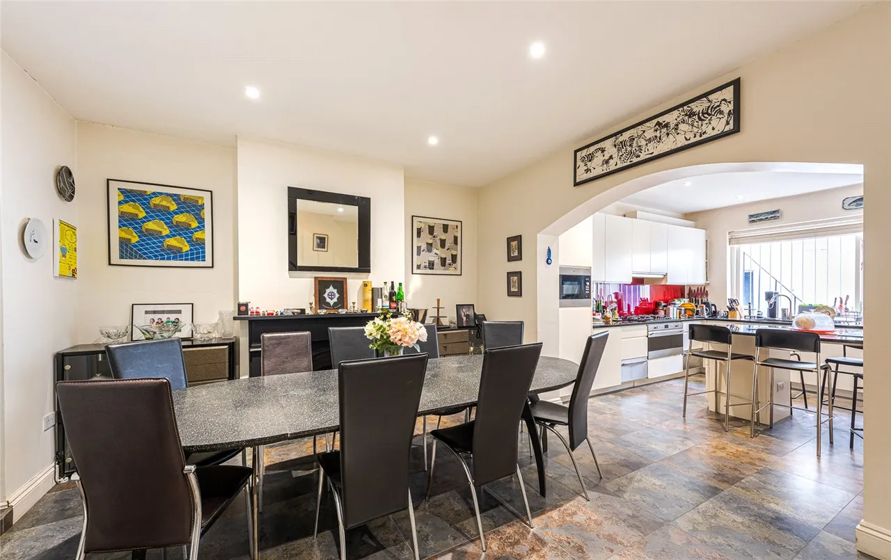 Sussex Street, London, SW1V, photo 3