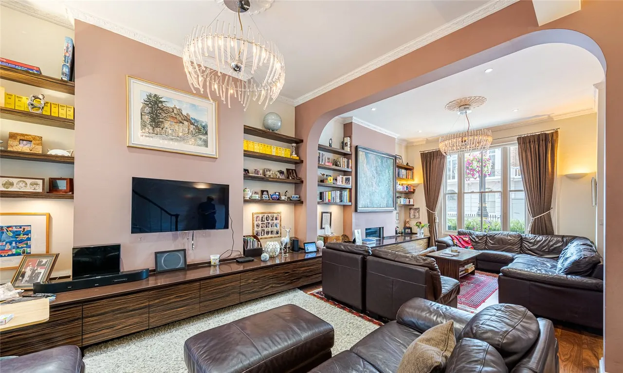 Sussex Street, London, SW1V, photo 5