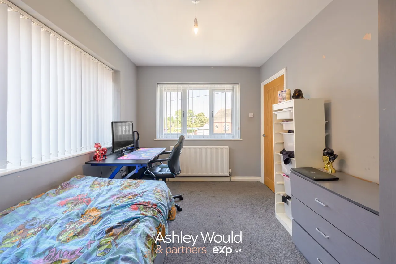 Banners Lane, Halesowen, B63, photo 15