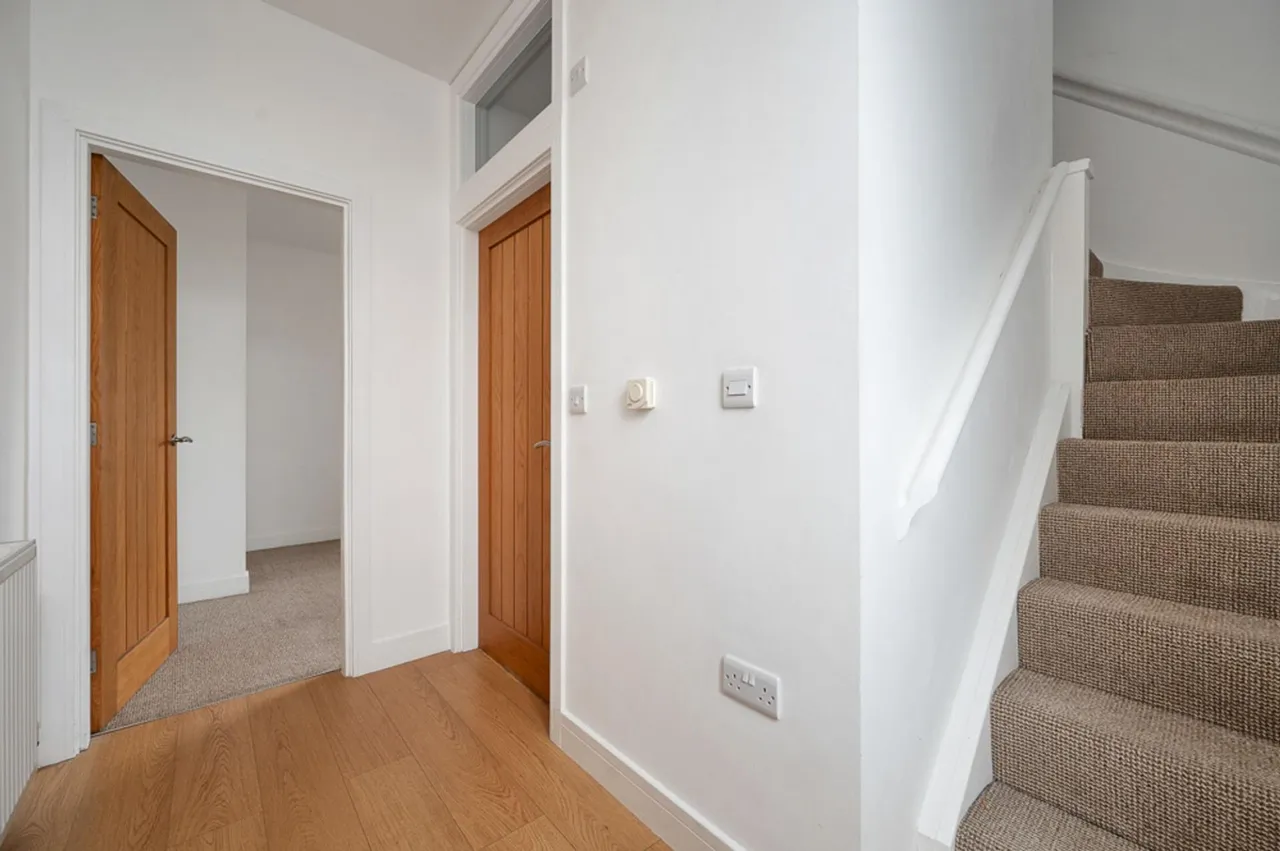 A block of four maisonettes located in the heart of Syston!, LE7, photo 4