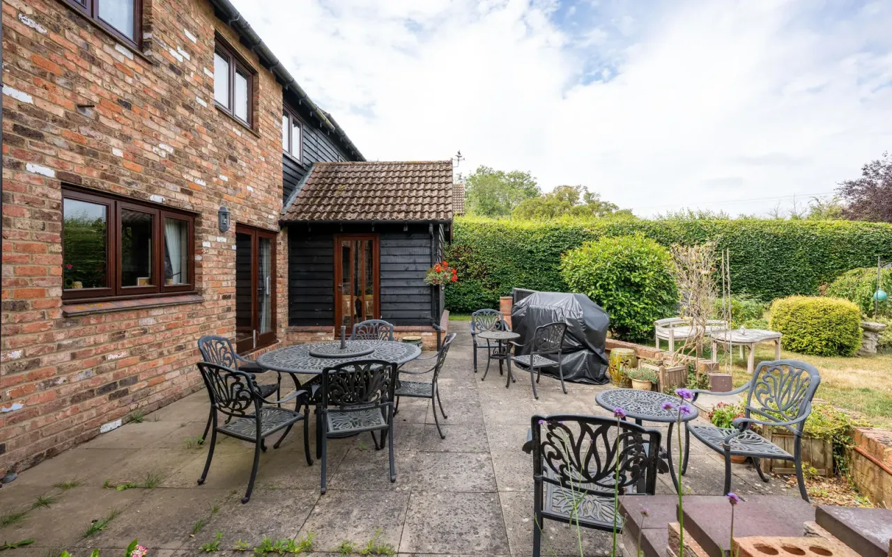 Hunters Yard, Riseley, Bedford, photo 28