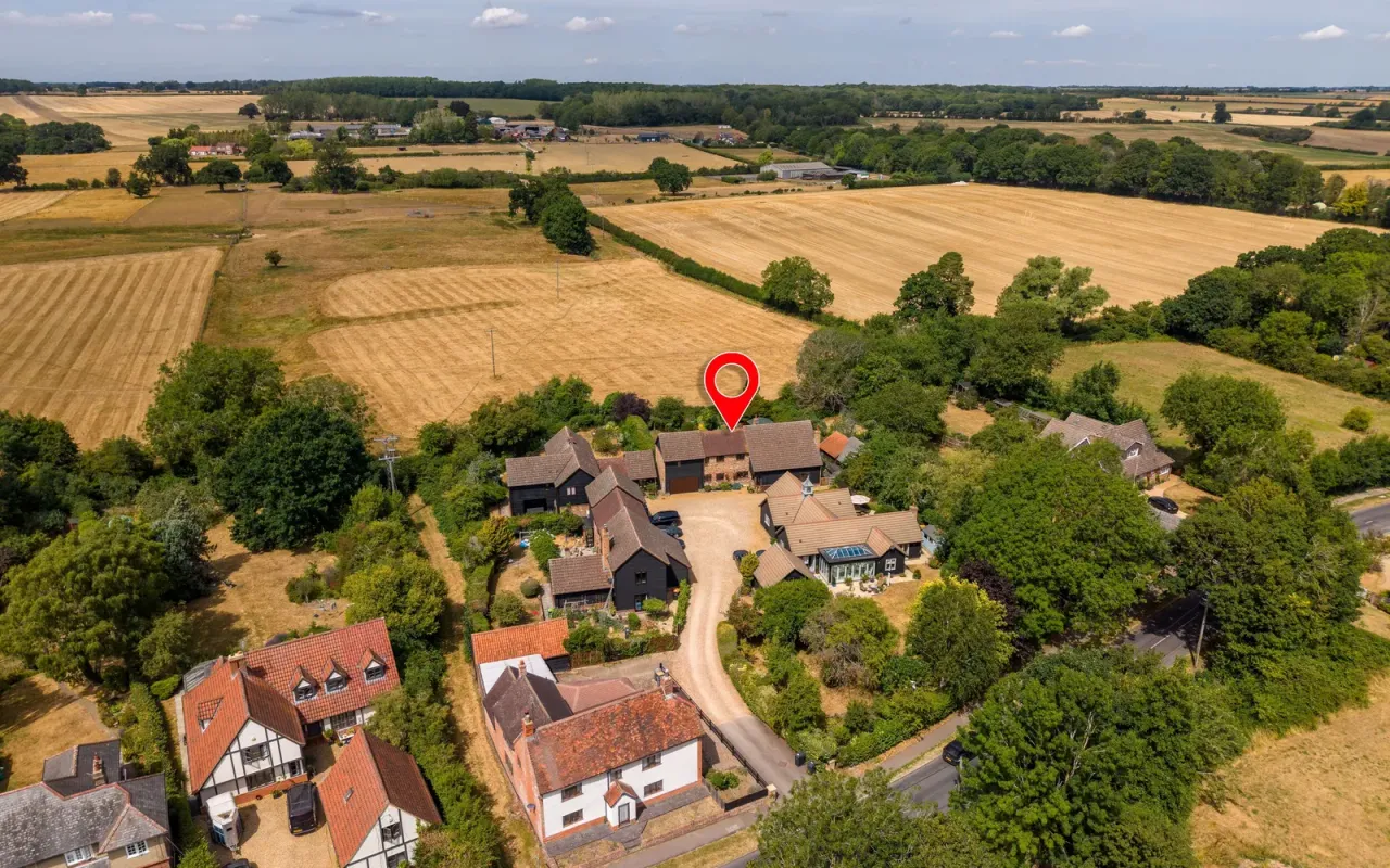 Hunters Yard, Riseley, Bedford, photo 6