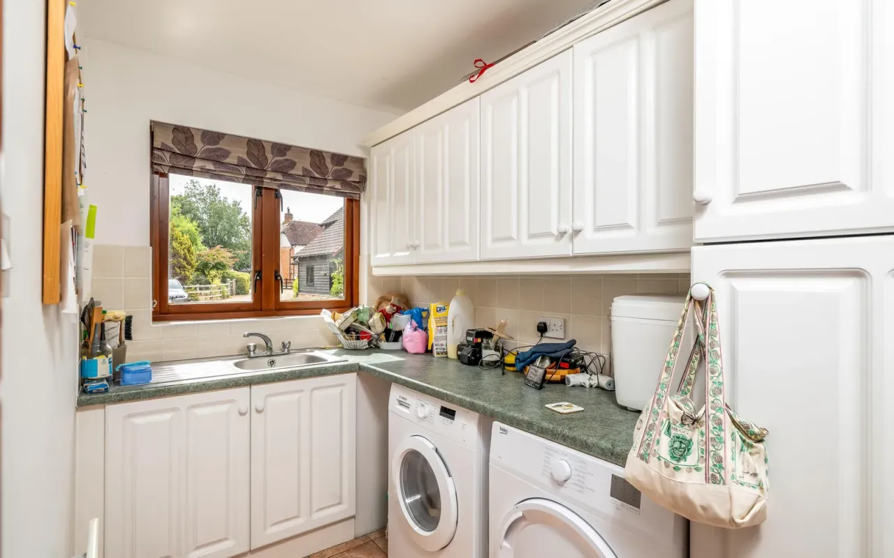 Hunters Yard, Riseley, Bedford, photo 12