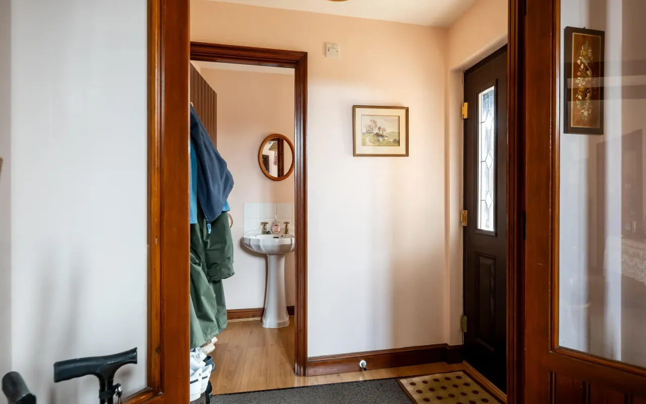 Hunters Yard, Riseley, Bedford, photo 14