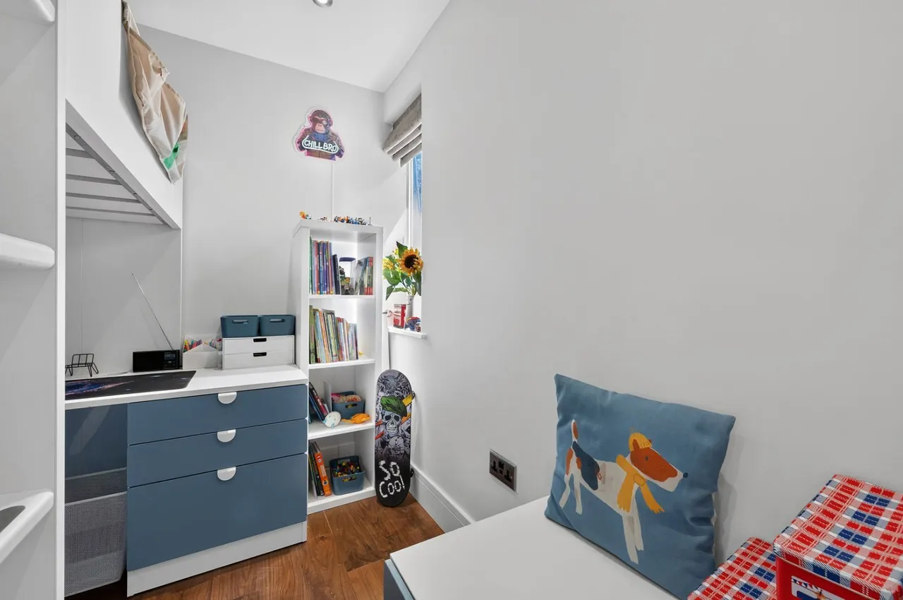 Greville Road, London, NW6, photo 13