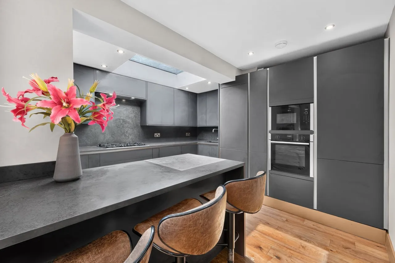 Greville Road, London, NW6, photo 12