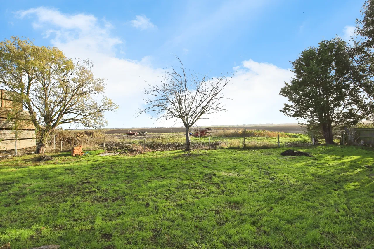 3 bed land (residential) for sale, Ugg Mere Court Road, Huntingdon, PE26