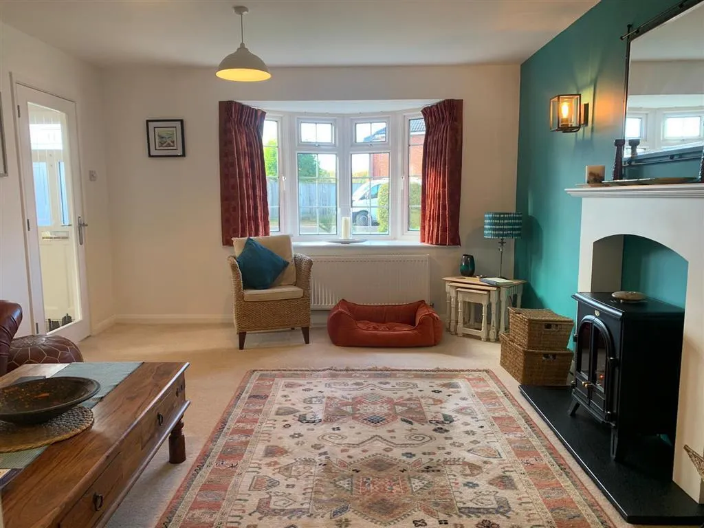 Anstey Brook, Weston Turville, AYLESBURY, photo 5