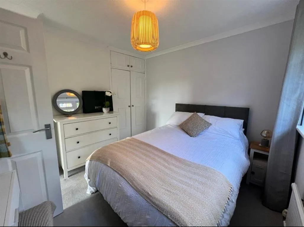 Anstey Brook, Weston Turville, AYLESBURY, photo 10