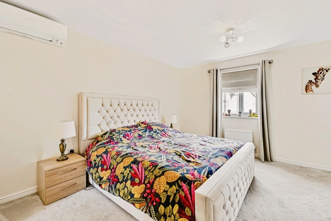 Bronte Close, Northampton, NN5, photo 11