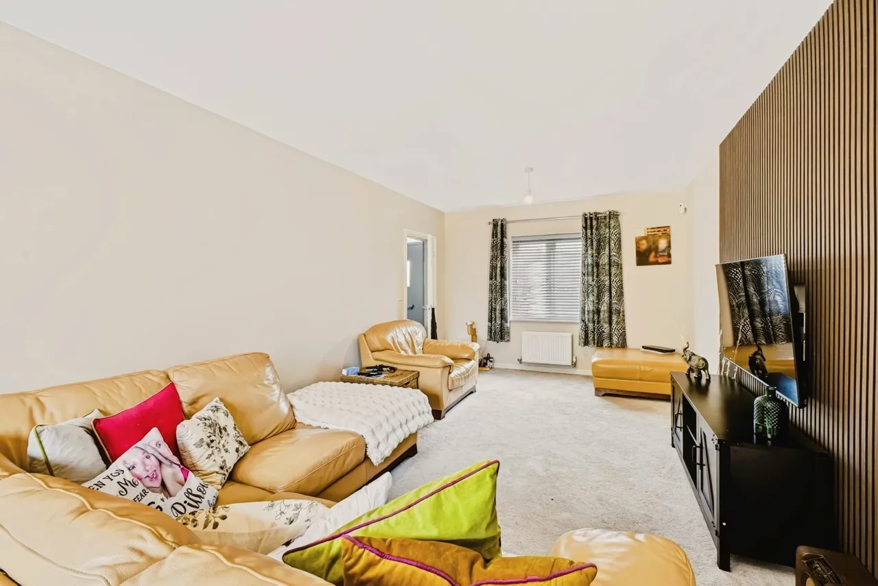Bronte Close, Northampton, NN5, photo 7