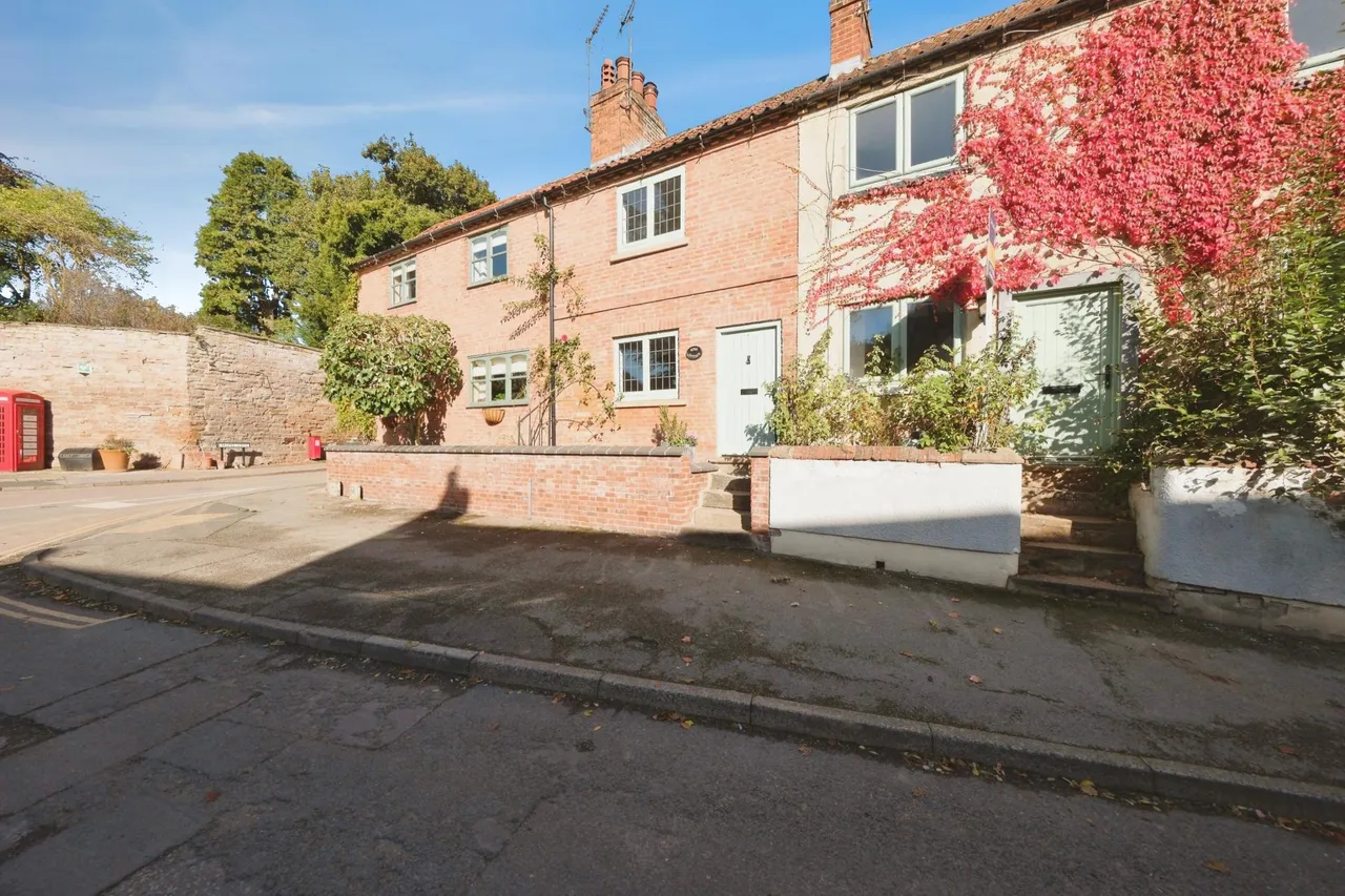 Main Street, Nottingham, NG14, photo 29