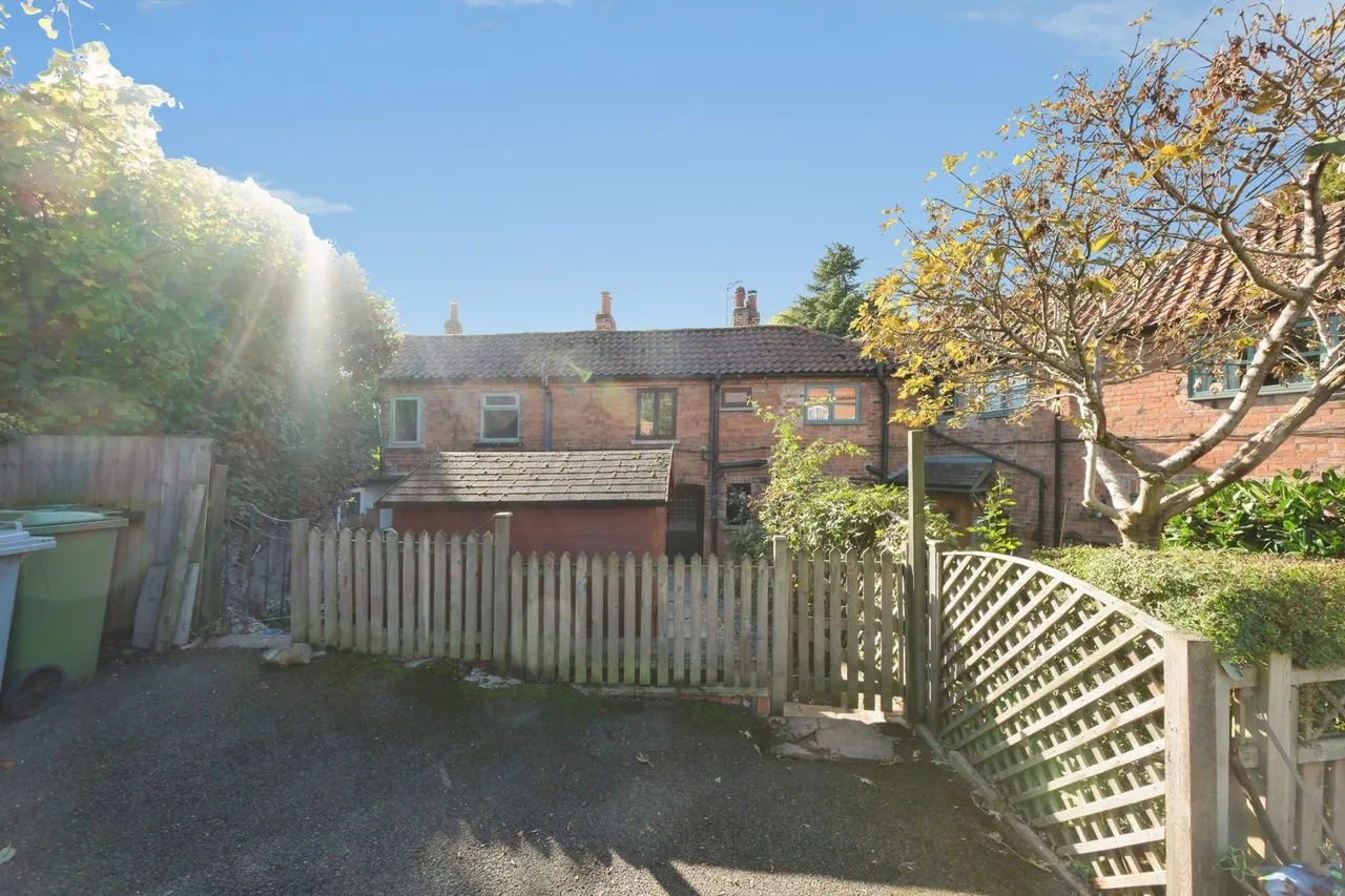 Main Street, Nottingham, NG14, photo 26