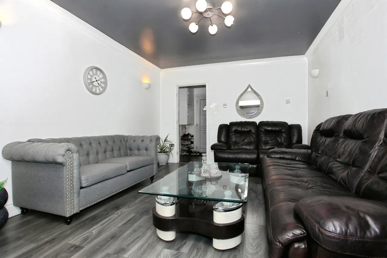 Birchtree Avenue, Peterborough, PE1, photo 3
