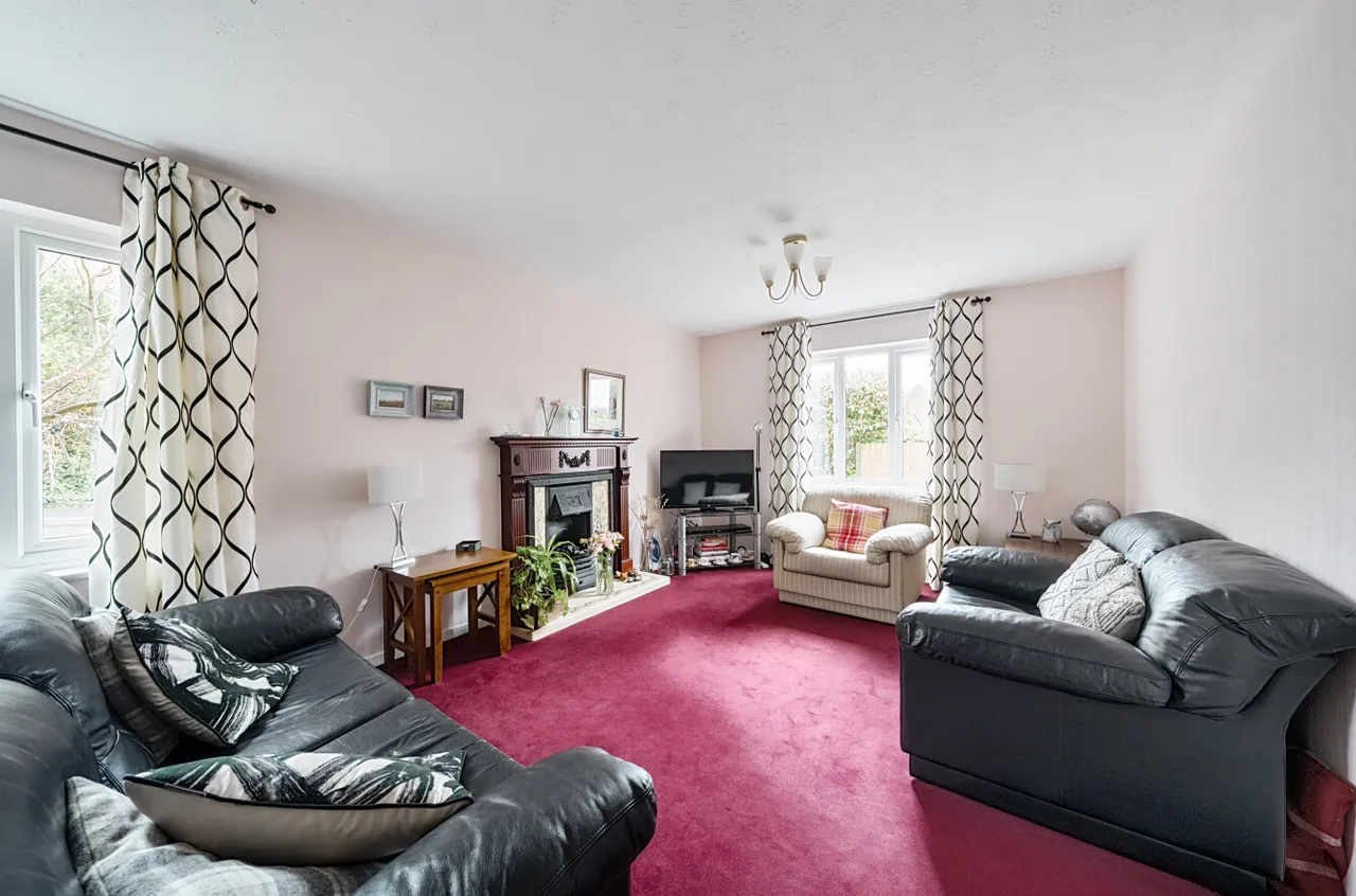 Penshurst Rise, Frimley, Camberley, Surrey, GU16 8XX, photo 5