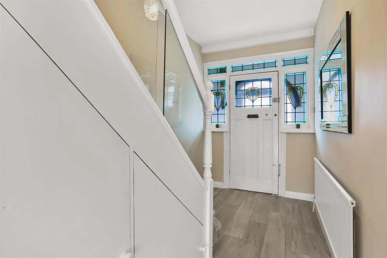 Demesne Road, Wallington, Surrey, SM6 8EN, photo 9