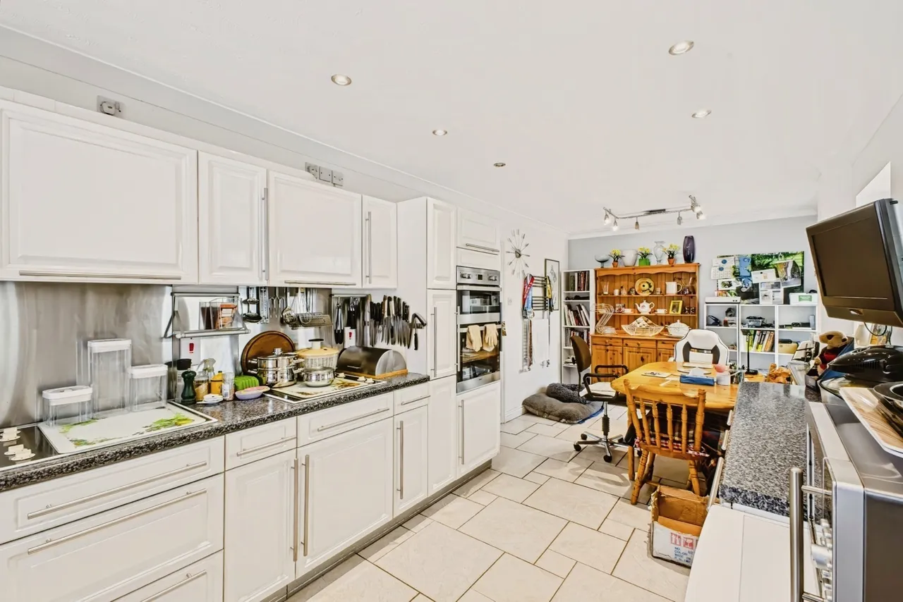 Colonial Drive, Northampton, NN4, photo 9