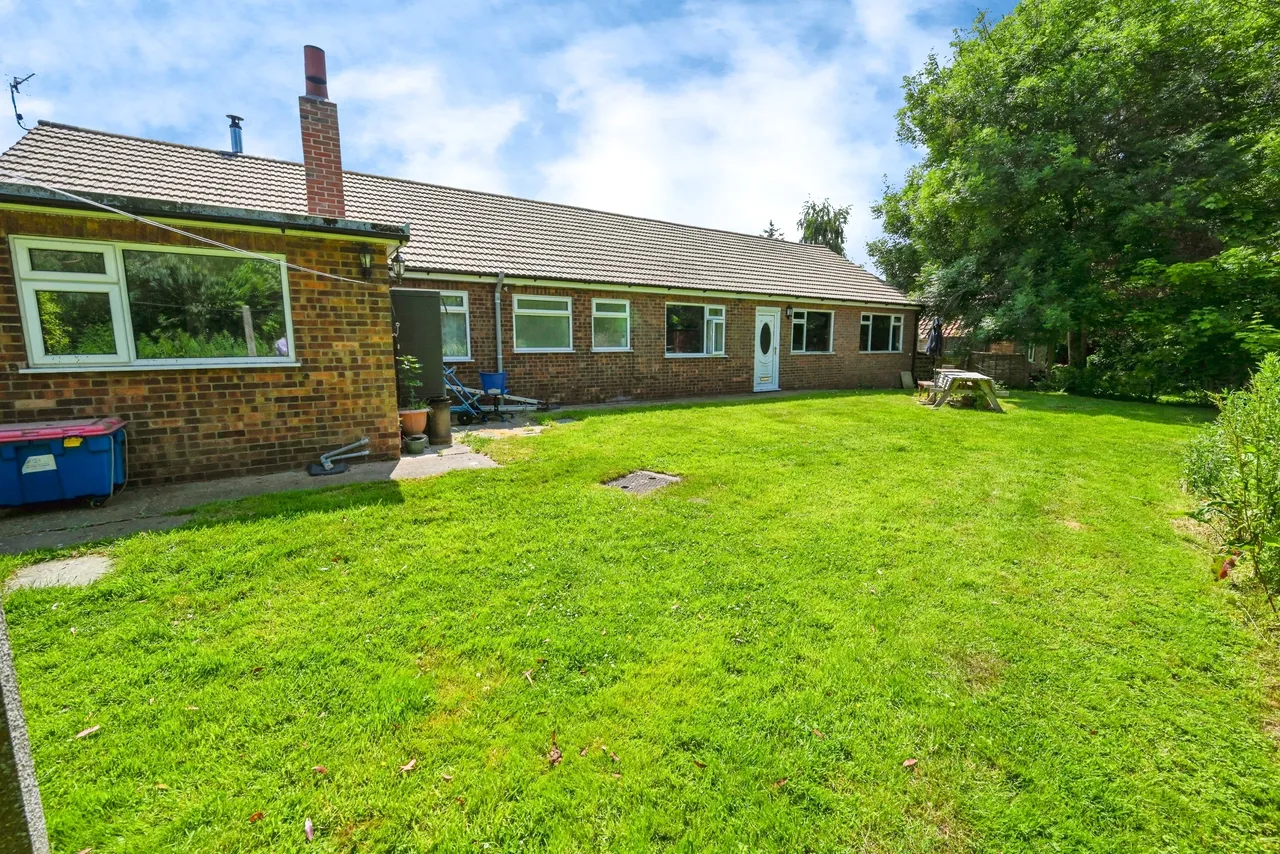 4 bed house for sale, Main Road, Spilsby, PE23