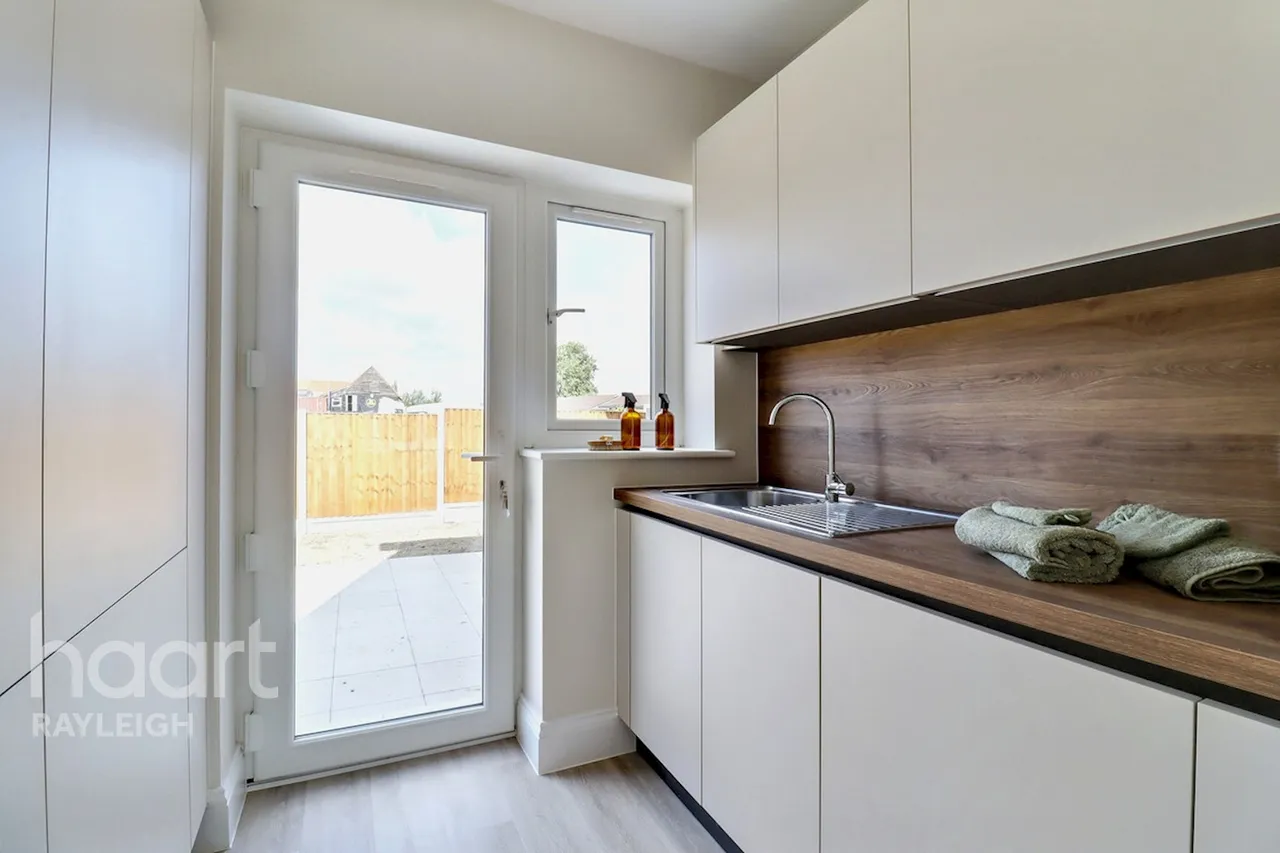 Cornfield Way, Rayleigh, SS6, photo 8